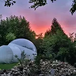 Luksusowy namiot Les Bulles Du Coq De Champagne Dormans