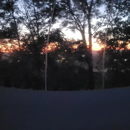 Les Bulles Du Coq De Champagne Luxury tent